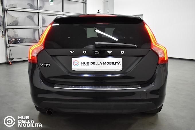 VOLVO V60 DRIVe Momentum